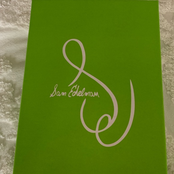 Sam Edelman platform slides - Picture 1 of 5